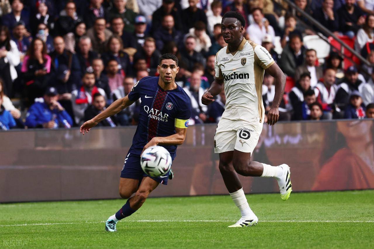 爱游戏官网入口 -包含英超清晨再迎强敌，巴黎圣日耳曼官宣签约，主帅态度——赛场秩序良好，赛季目标并未改变的词条