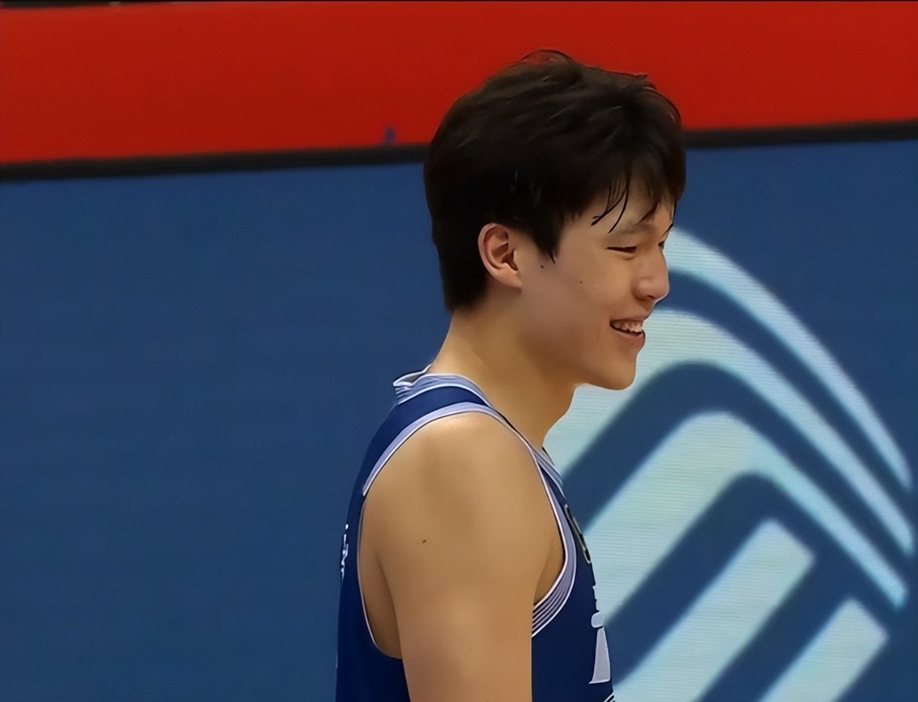 爱游戏网站 -广厦男篮今晚状态回暖，志在意大利杯名次提升，管理层满意，临场指挥获称赞(浙江广厦男篮最新消息)