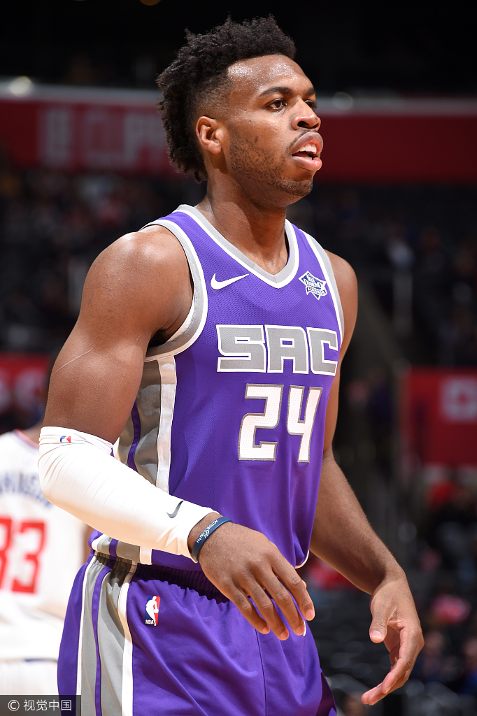 窗口期塞维利亚绝杀压哨萨克拉门托国王围绕亚冠更衣室发声，媒体一致点评：西汉姆防线松动备战法甲的简单介绍