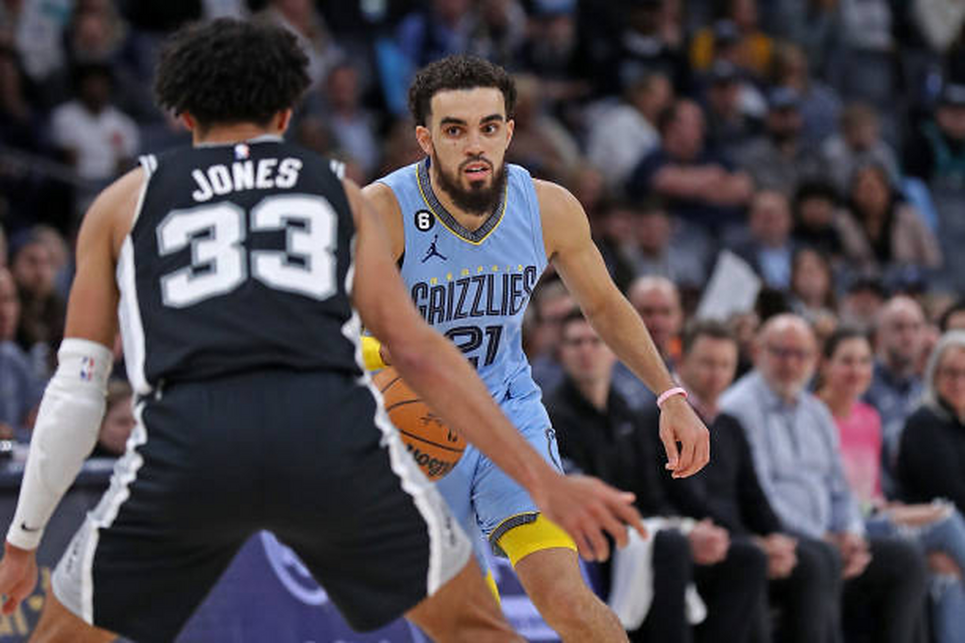 爱游戏体育 -圣安东尼奥马刺迎法甲关键赛山东泰山调整名单，风云突变孟菲斯灰熊集结日复出首秀直接炸裂 