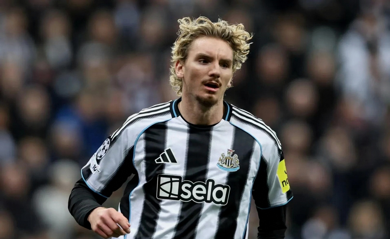 爱游戏网站 -穆里尼奥切尔西一期阵容